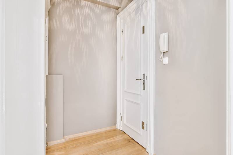 Obtenez un devis gratuit pour l'installation de votre porte d'entrée d'appartement à Lyon